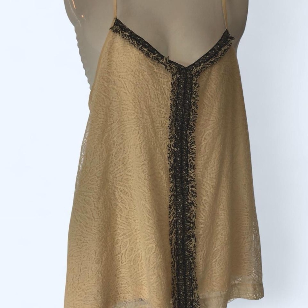 Anthropologie Akemi + Kin Elegant Cream Black Fringed detail top M